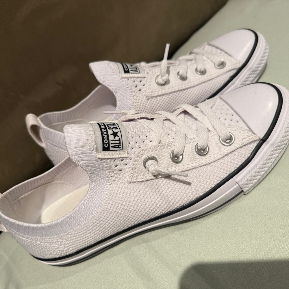 BNIB Converse chuck taylor shoreline womens size 8